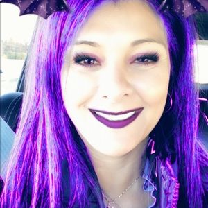 Meet your Posher, Alexandra